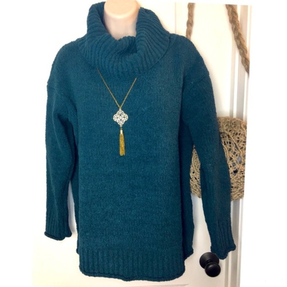 NWT Cowl Neck Chenille Basic Tunic Sweater Teal